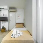 A Comfortable W Balcony 4 Min Walk To Apartment Split