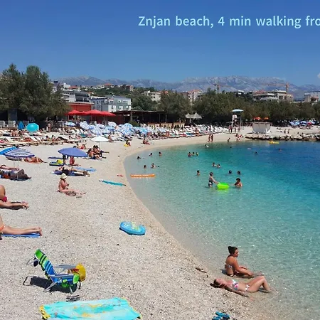 A Comfortable W Balcony 4 Min Walk To Daire Split